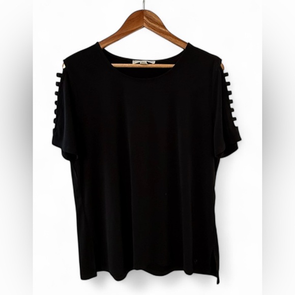 Michael Kors Tops - Michael Kors Elegant Black Short Sleeve Tee